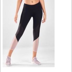 Fabletics Leggings- Capri style